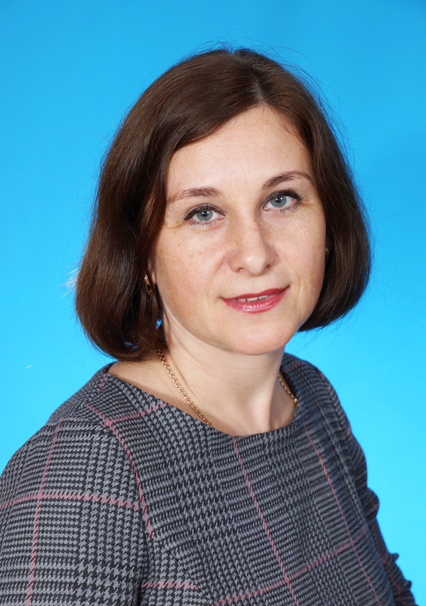 Воспитатель высшей категории Васильева Елена Анатольевна.